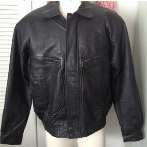 Men's Black Leather Bomber Jacket XL T